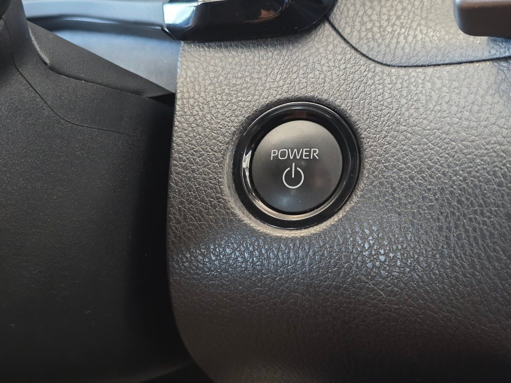 Used 2025 Toyota Camry LE FWD image 29