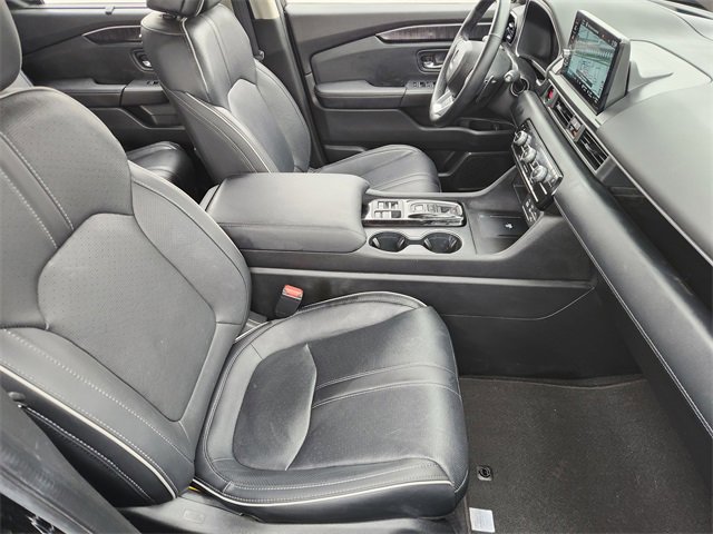 Used 2023 Honda Pilot Elite image 10