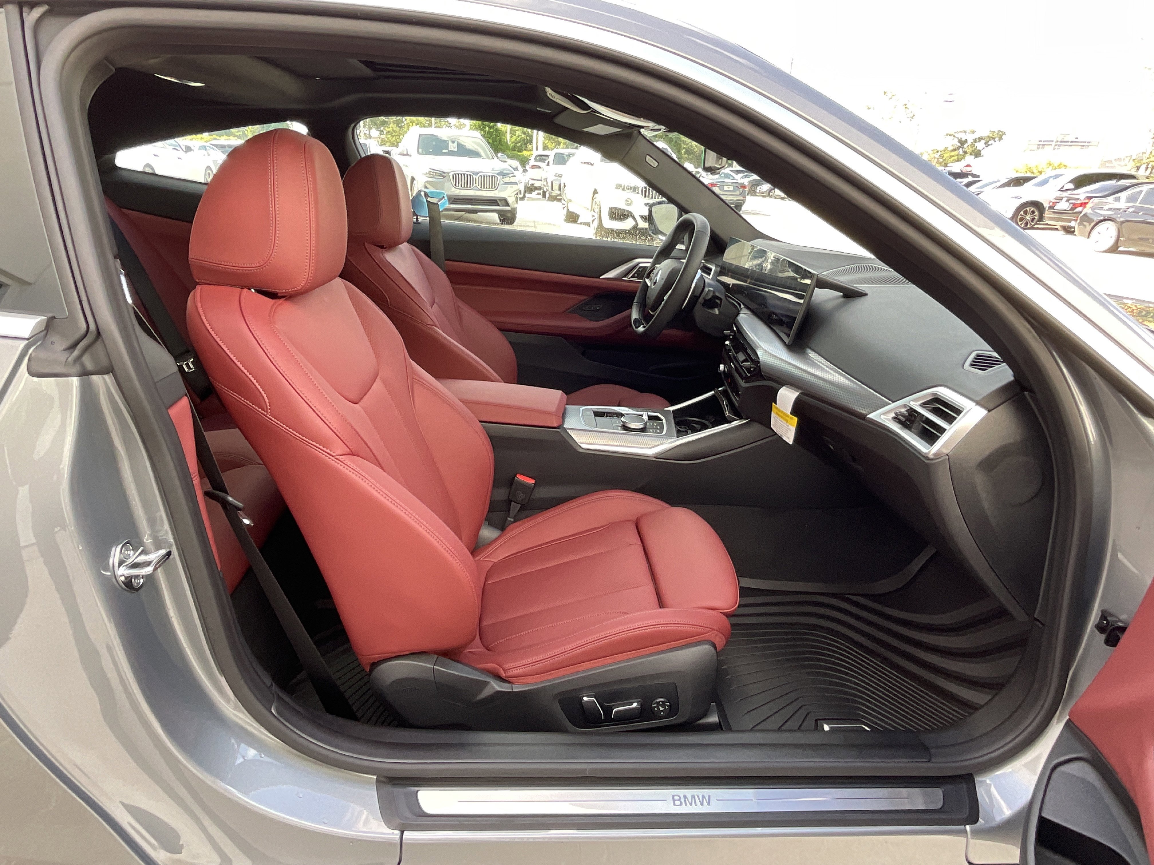 New 2026 BMW 430i Coupe w/ Parking Assistance Package image 22