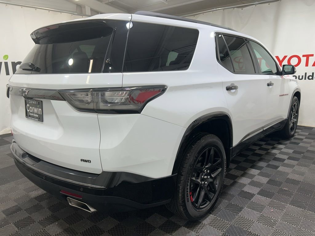 Used 2021 Chevrolet Traverse Premier w/ Redline Edition AWD/4WD image 8