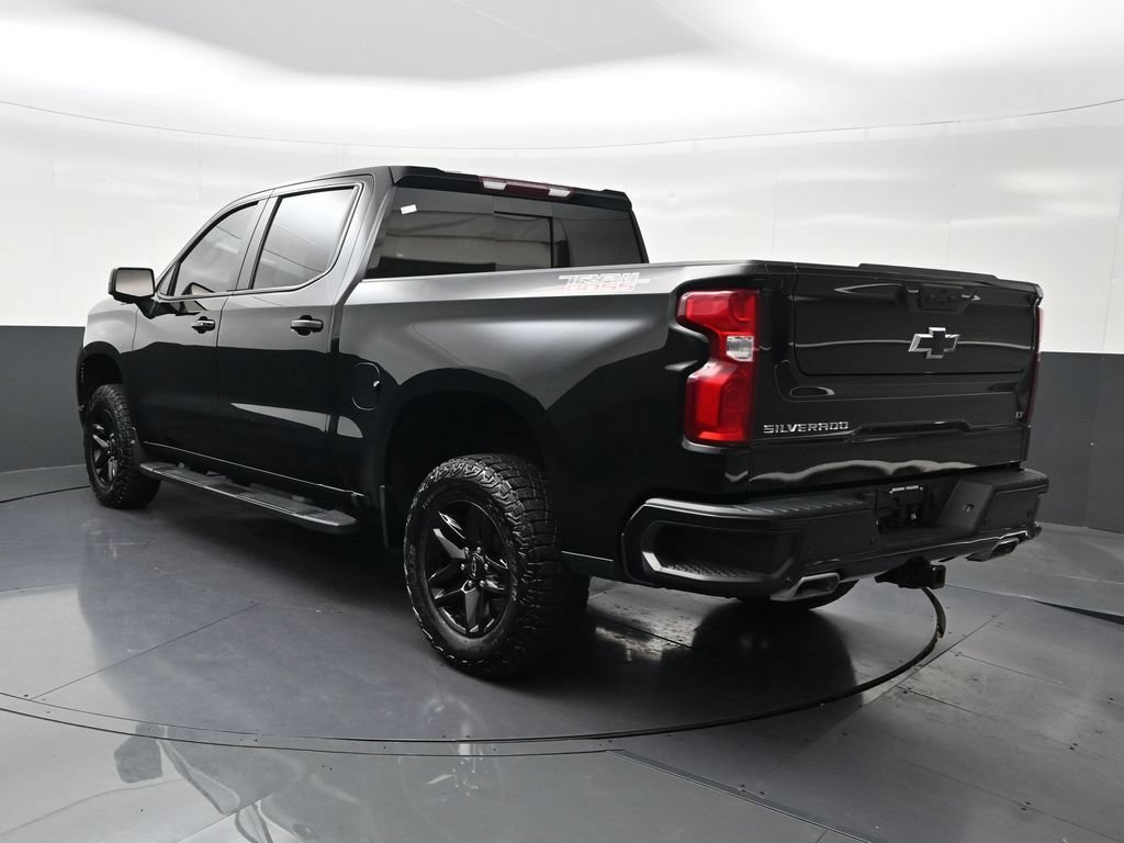 Used 2024 Chevrolet Silverado 1500 LT Trail Boss w/ LT Trail Boss Premium Package AWD/4WD image 3