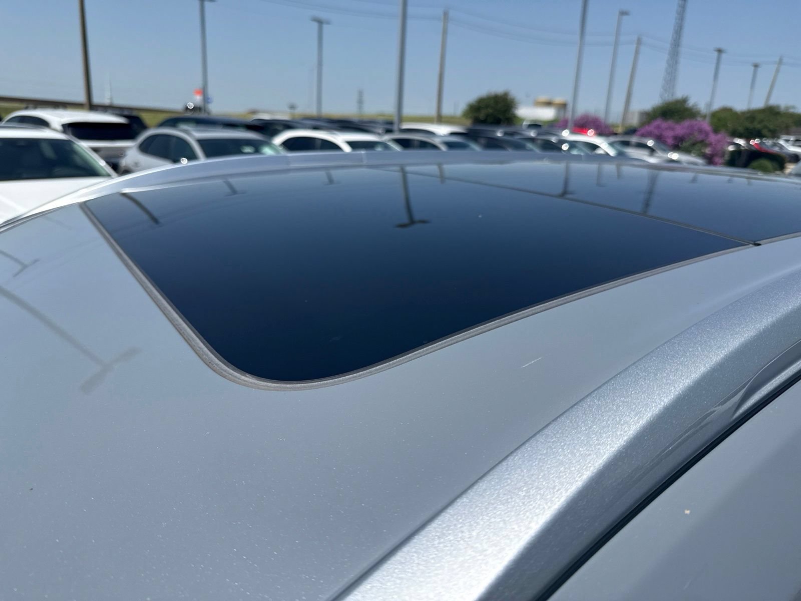 Used 2024 Nissan Rogue SL w/ SL Premium Package FWD image 9