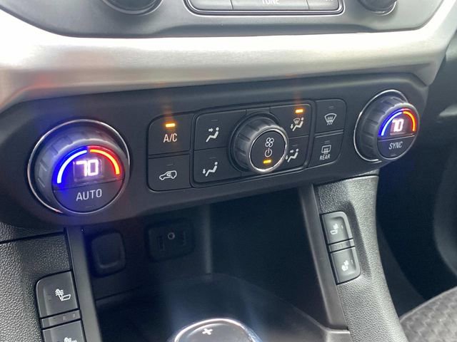 Used 2017 GMC Acadia SLE image 27