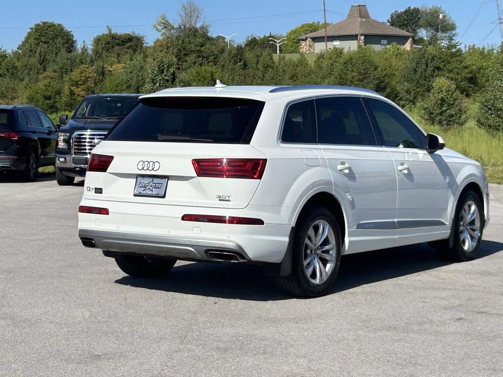 Used 2018 Audi Q7 3.0T Premium Plus AWD/4WD image 7