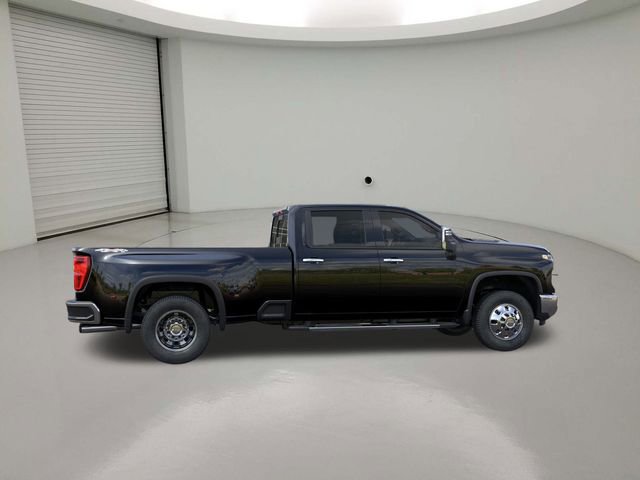 New 2026 Chevrolet Silverado 3500 LTZ w/ LTZ Plus Package image 5