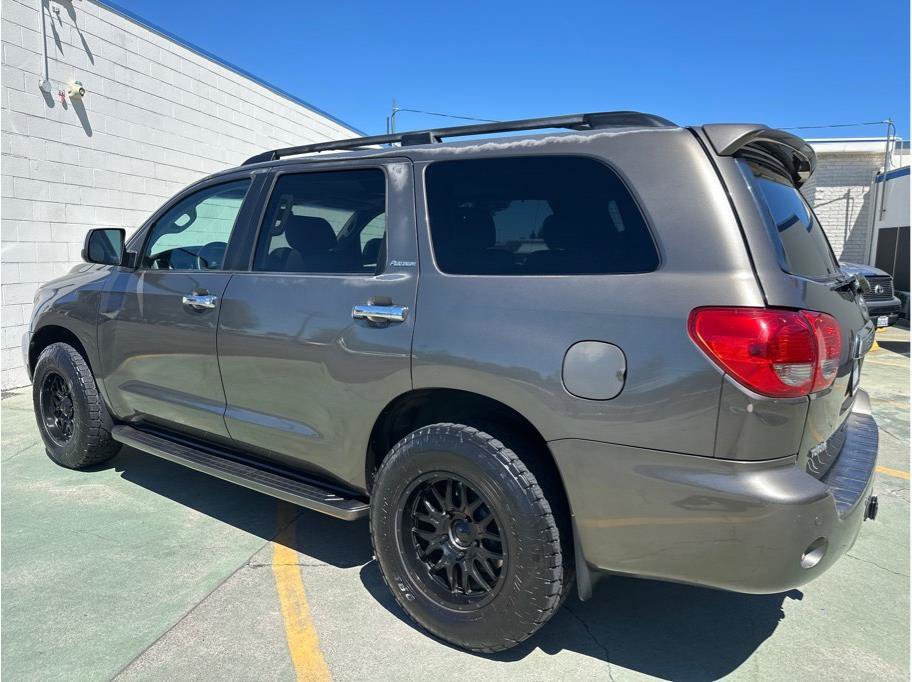 Used 2008 Toyota Sequoia Platinum AWD/4WD image 11