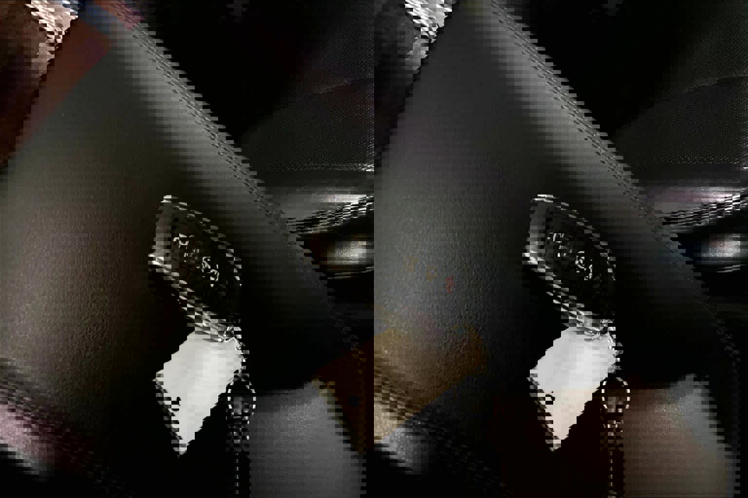 Used 2018 Lincoln Continental Reserve w/ Continental Climate Package image 14