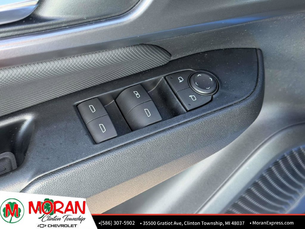 Used 2024 Chevrolet Equinox EV RS FWD image 15