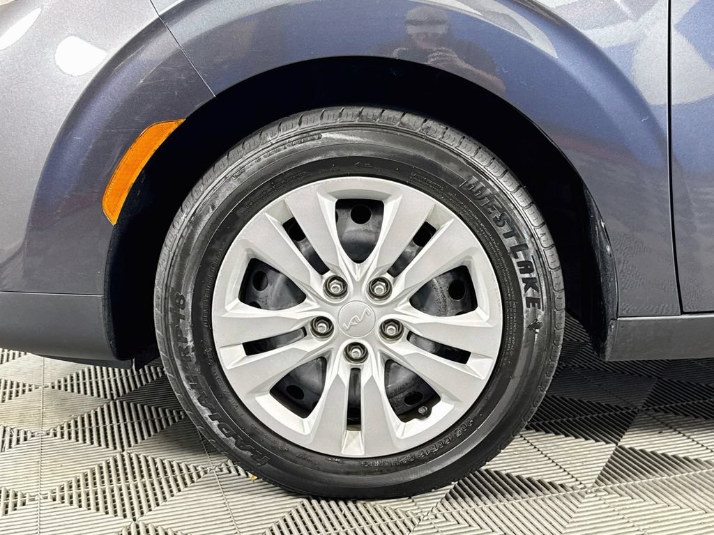 Used 2022 Kia Soul LX FWD image 28