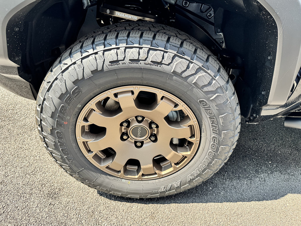New 2026 Toyota 4Runner Trailhunter AWD/4WD image 27