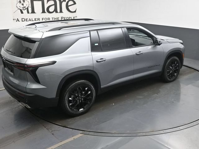 New 2026 Chevrolet Traverse LT w/ Midnight/Sport Edition FWD image 19