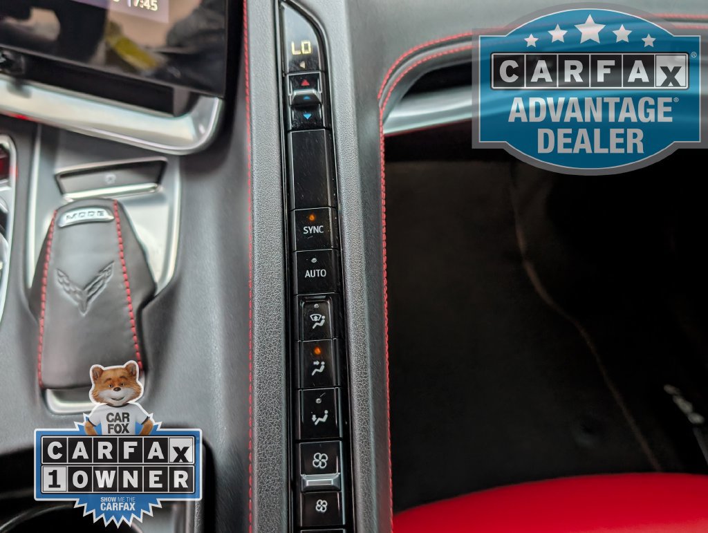 Used 2021 Chevrolet Corvette Stingray Convertible w/ 1LT RWD image 11