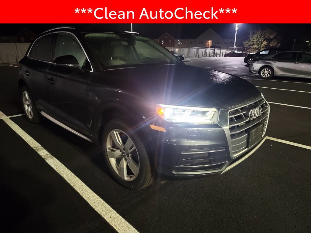 Used 2018 Audi Q5 2.0T Premium Plus w/ Premium Plus Package AWD/4WD image 3