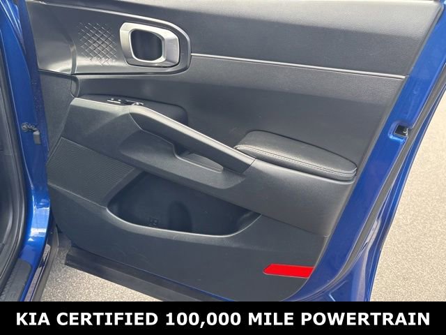 Certified 2022 Kia Sorento S FWD image 30