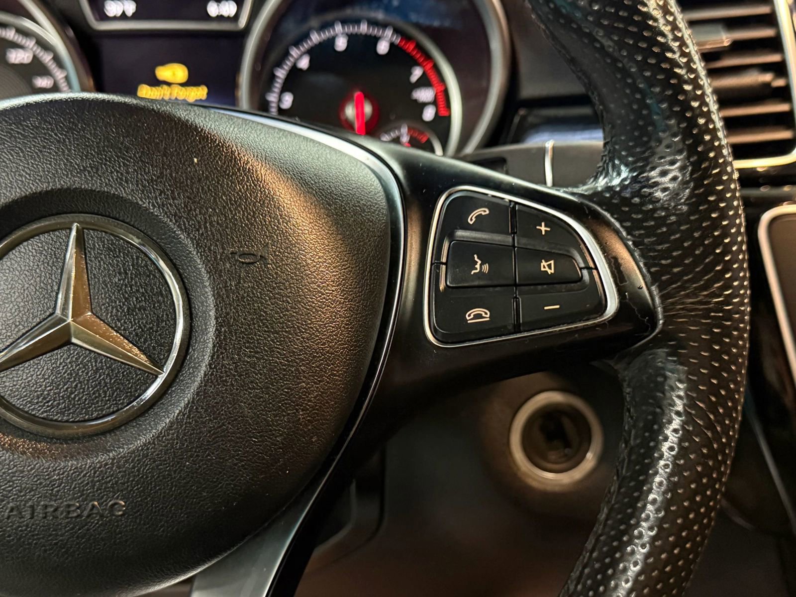 Used 2017 Mercedes-Benz GLE 350 w/ Premium 1 Package image 26