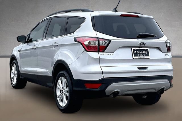 Used 2018 Ford Escape SEL image 11
