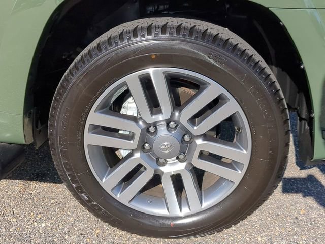Used 2022 Toyota 4Runner TRD Sport image 10