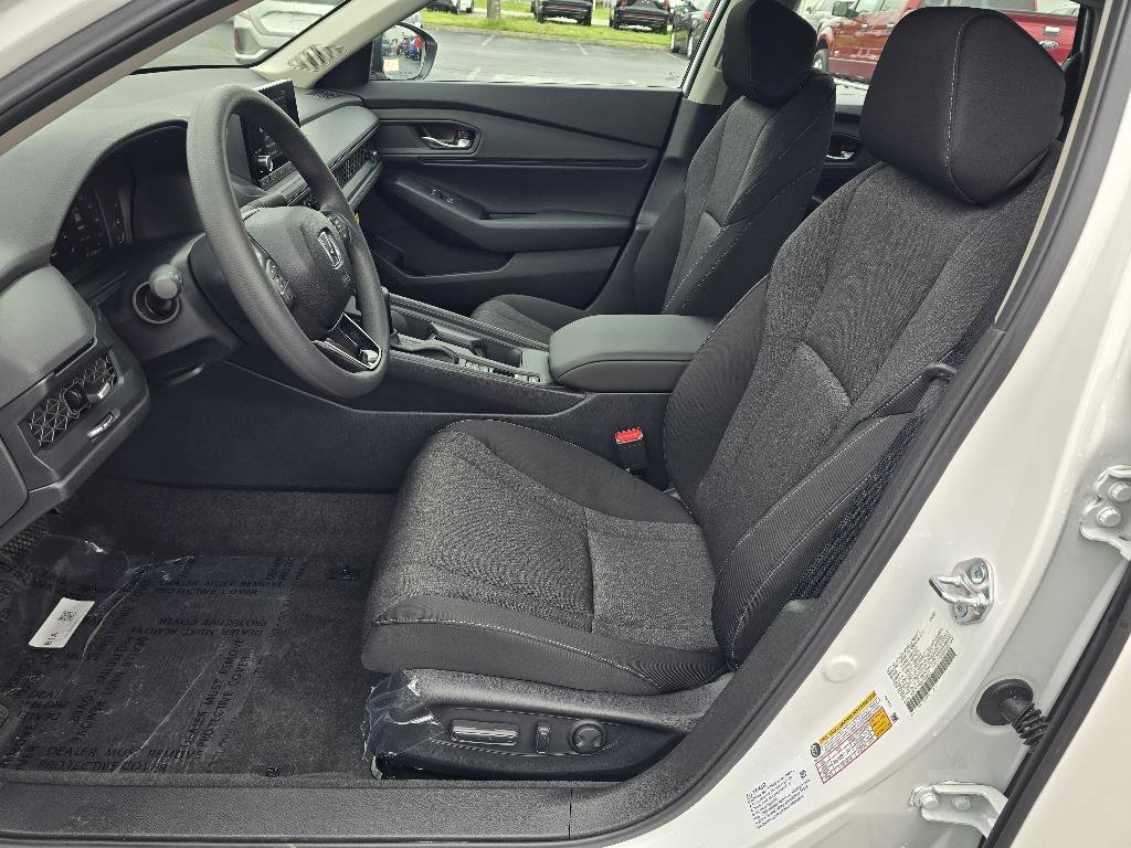New 2025 Honda Accord SE image 13