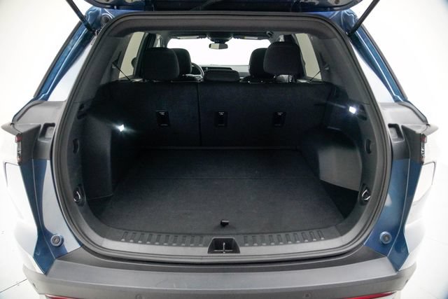 Used 2026 Chevrolet Equinox LT AWD/4WD image 13