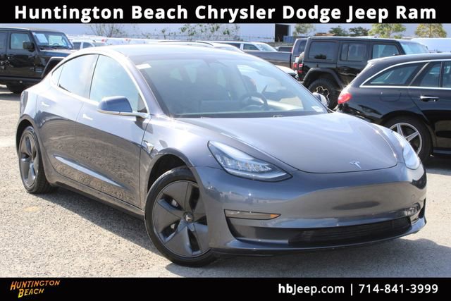 Used 2020 Tesla Model 3 Long Range image 1