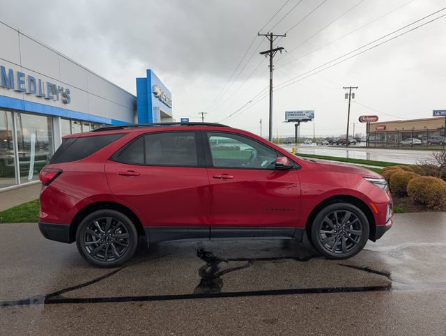 Certified 2024 Chevrolet Equinox RS w/ RS Leather Package image 3