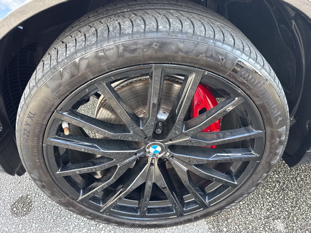 Used 2022 BMW X5 sDrive40i w/ M Sport Package RWD image 13