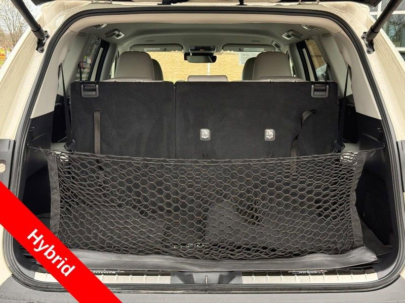 Used 2024 Toyota Grand Highlander XLE image 9