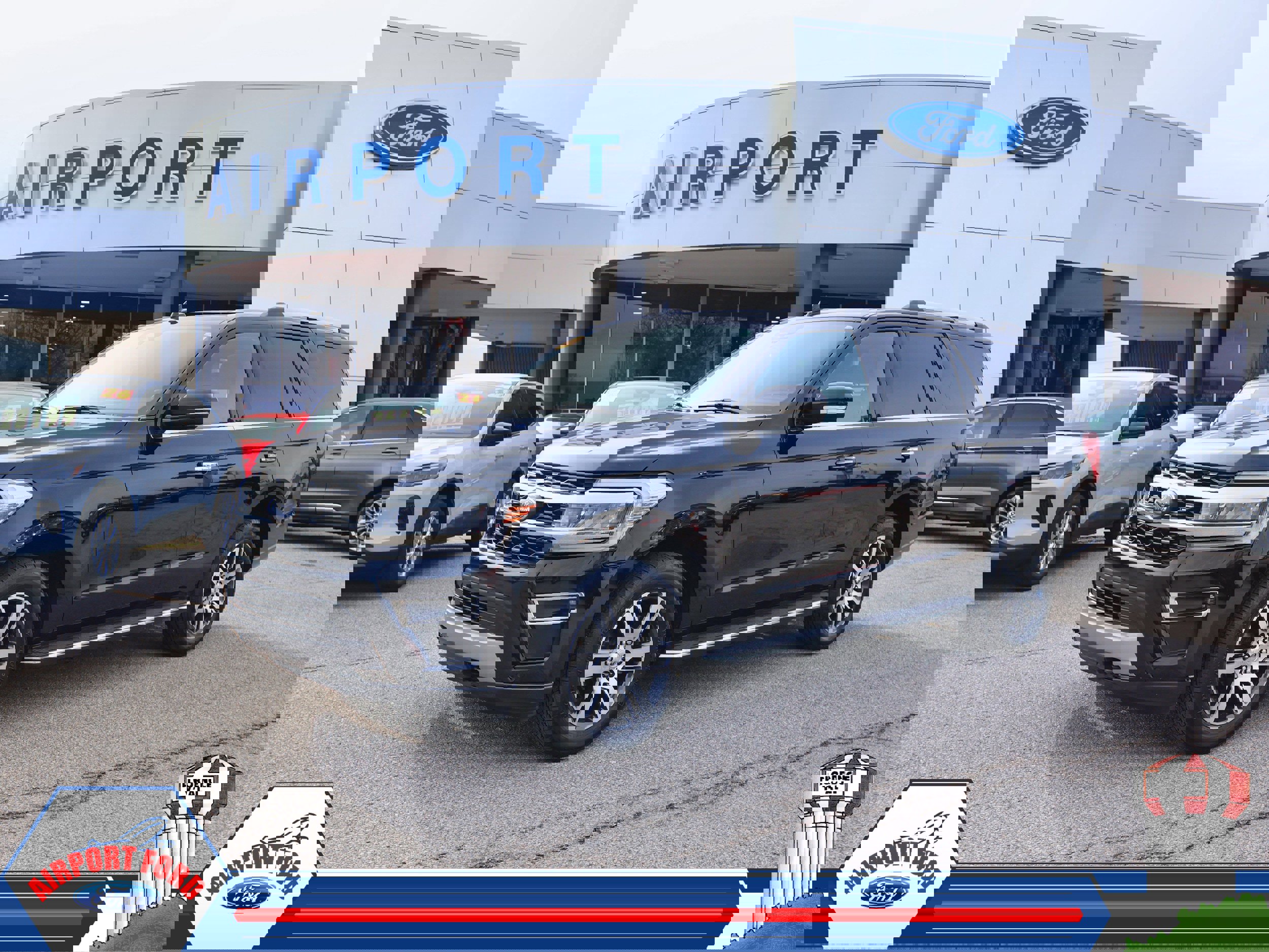 Used 2022 Ford Expedition Limited AWD/4WD image 1