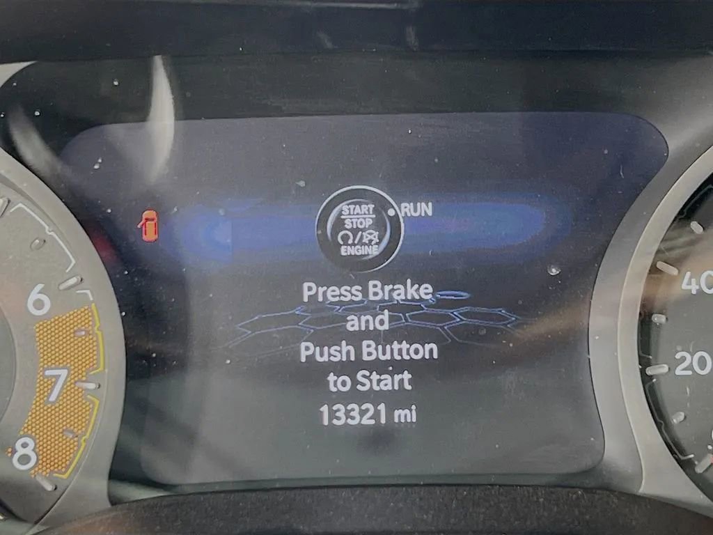 Used 2024 Jeep Compass Limited image 13