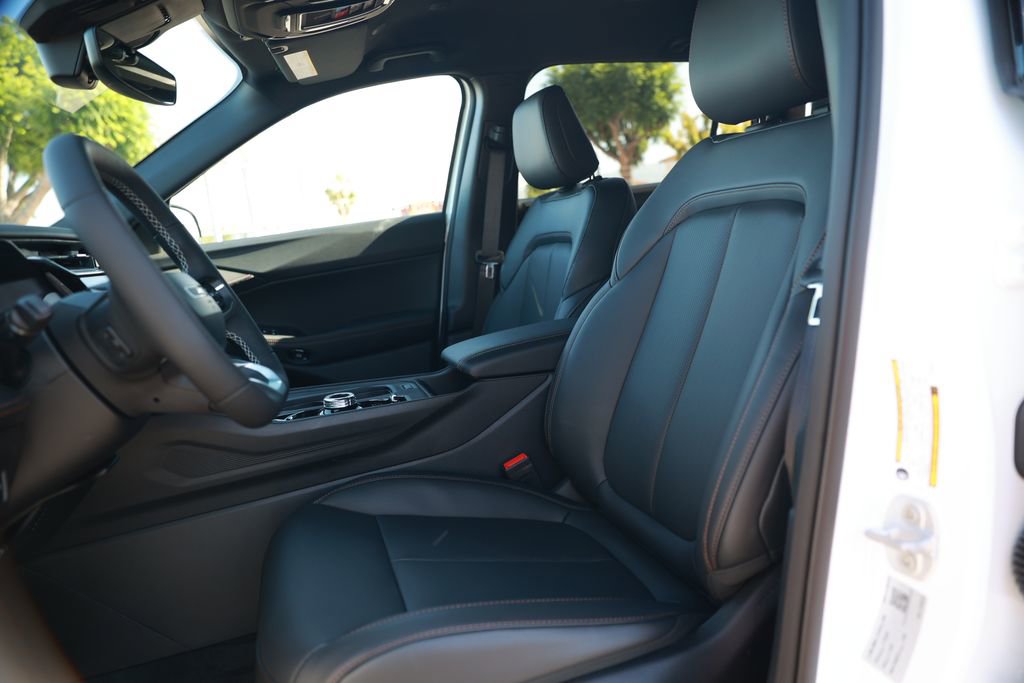 New 2026 Jeep Cherokee Limited image 14