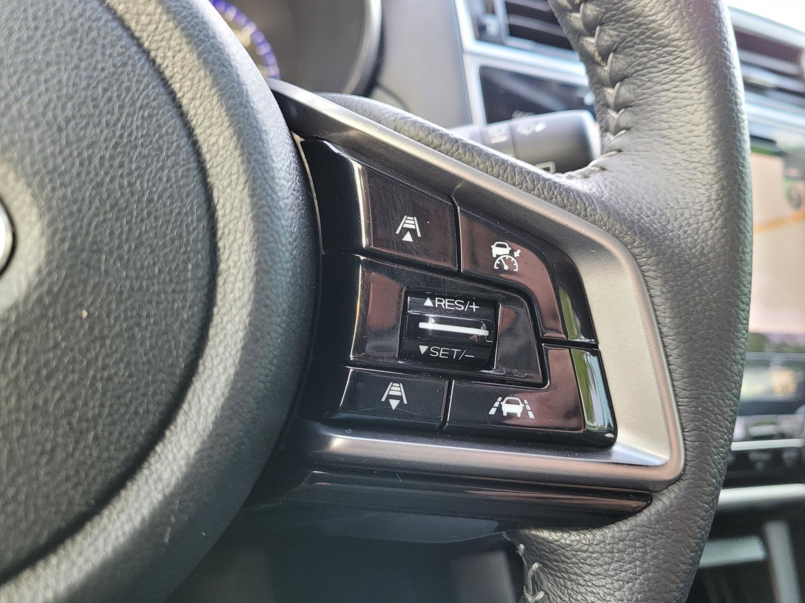 Used 2019 Subaru Outback 2.5i Limited w/ Popular Package #2 image 8