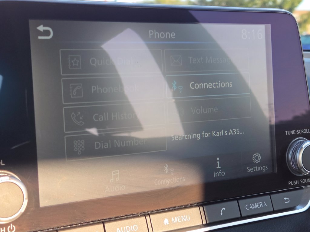 Certified 2025 Nissan Sentra SR FWD image 8