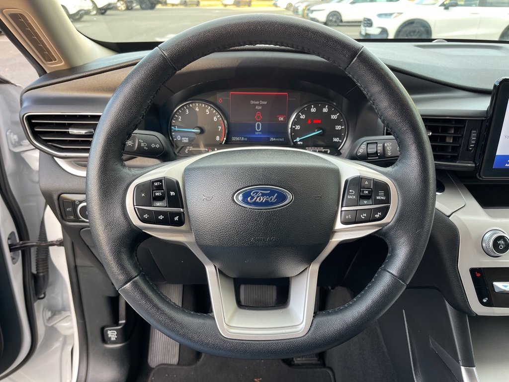Used 2024 Ford Explorer XLT w/ Equipment Group 202A image 20