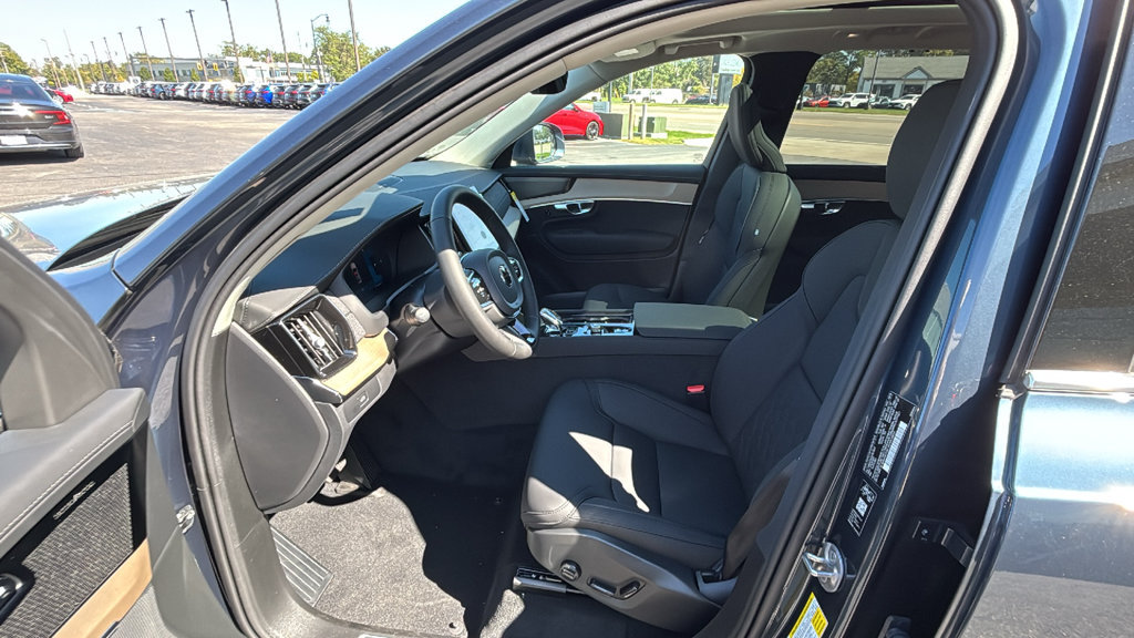New 2027 Volvo XC90 B6 Plus AWD/4WD image 25