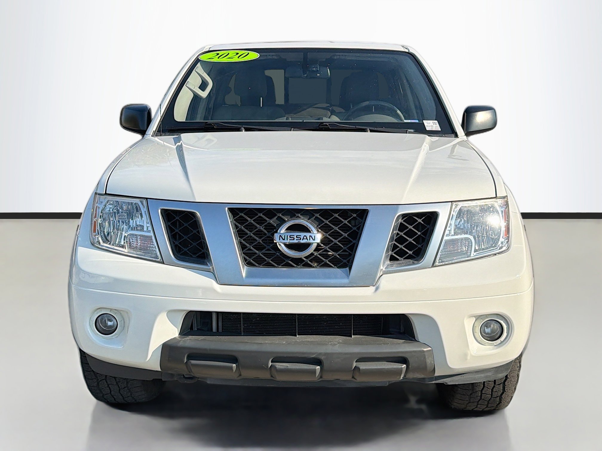 Used 2020 Nissan Frontier SV image 8