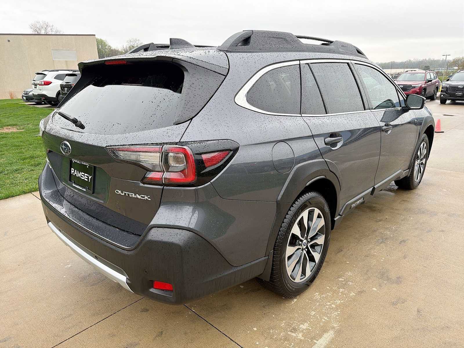 Certified 2023 Subaru Outback Limited image 6