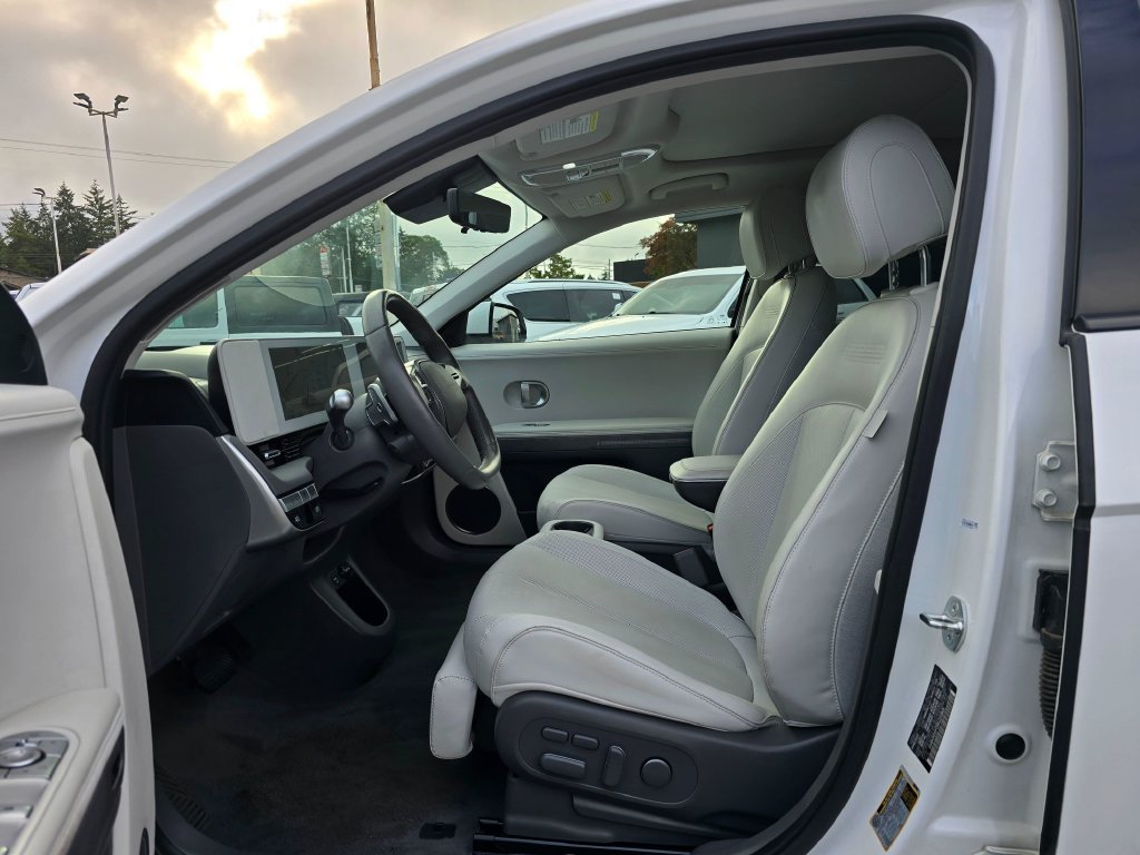 Used 2024 Hyundai Ioniq 5 Limited AWD/4WD image 18