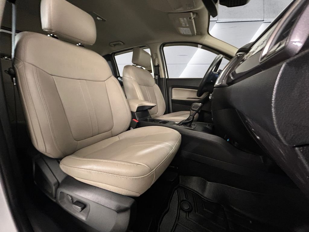 Used 2019 Ford Ranger Lariat w/ Technology Package image 14