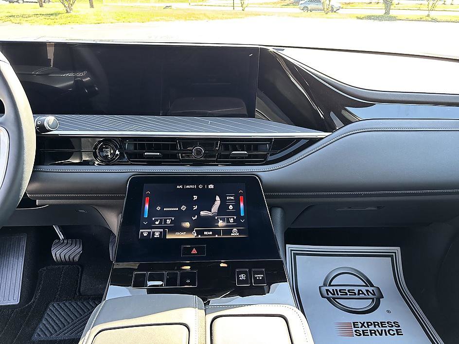 Used 2026 INFINITI QX80 Autograph w/ Premium Cargo Package AWD/4WD image 17