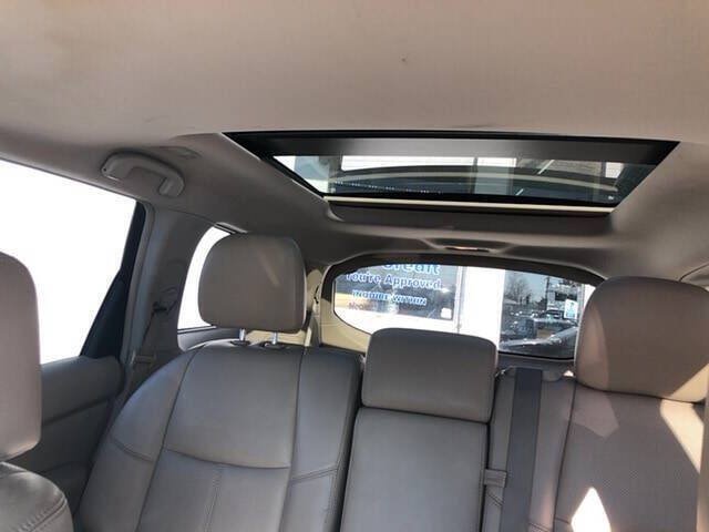 Used 2013 Nissan Pathfinder Platinum w/ Platinum Premium Pkg AWD/4WD image 9