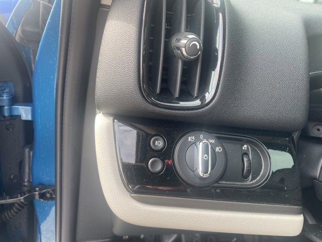 Certified 2023 MINI Cooper Countryman S w/ Signature Upholstery Package image 36