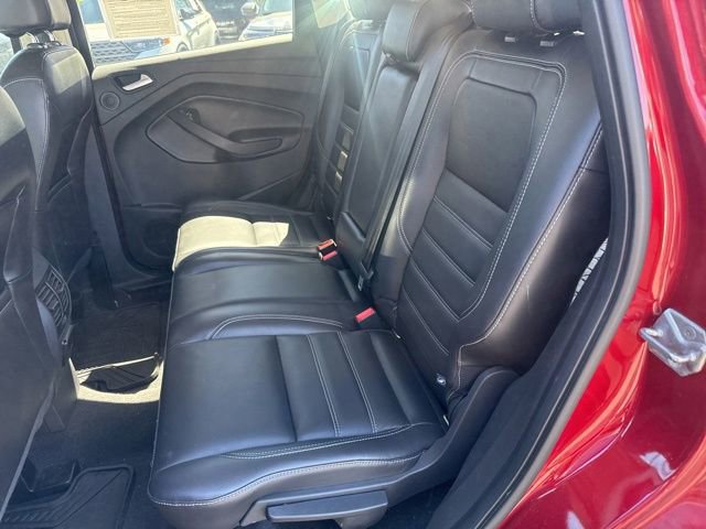 Used 2017 Ford Escape Titanium image 16