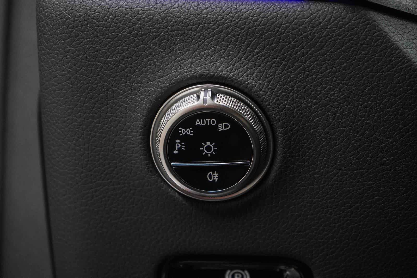 Certified 2026 Mercedes-Benz GLC 300 4MATIC image 27