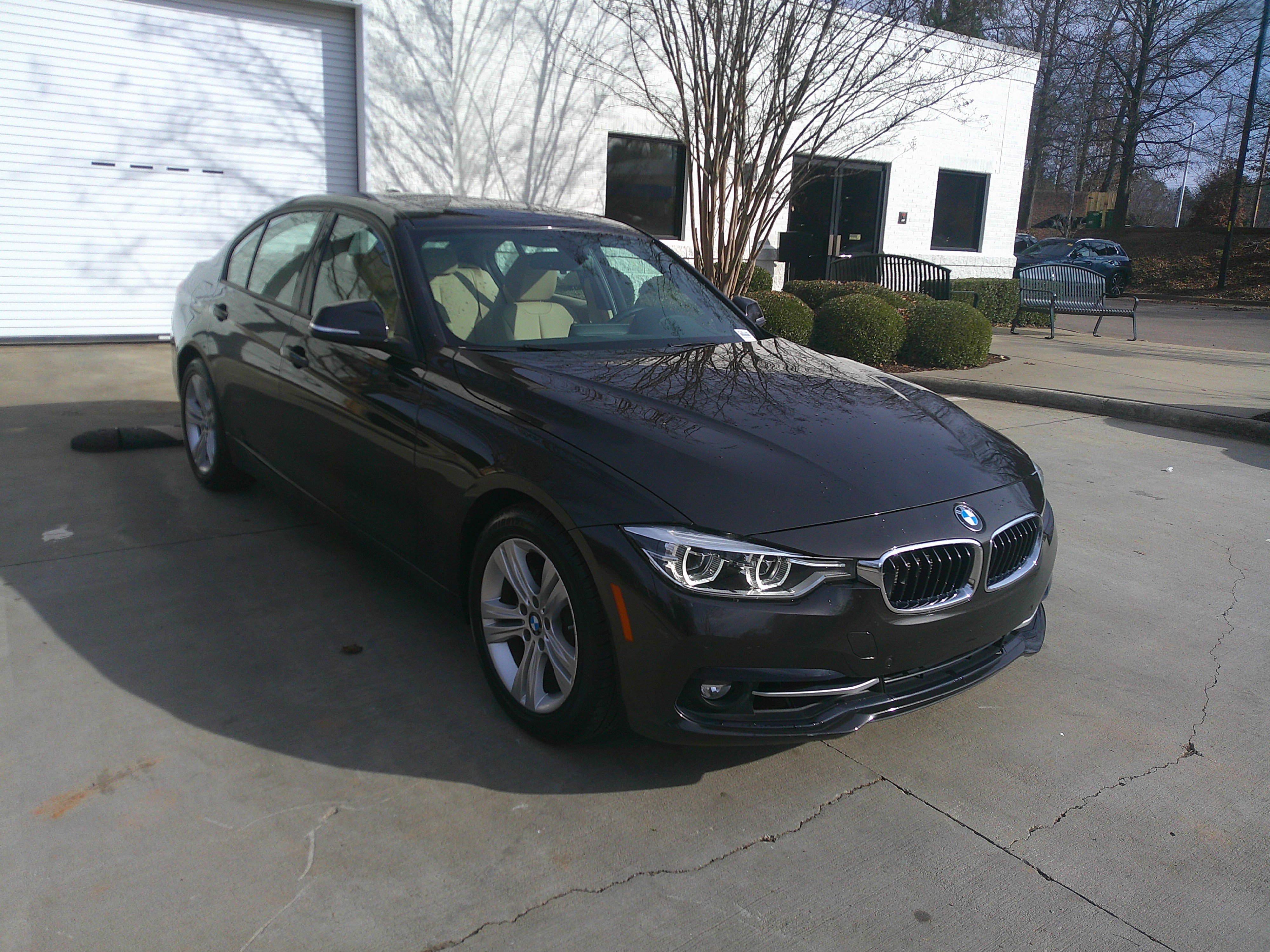 Used 2016 BMW 328i Sedan image 2