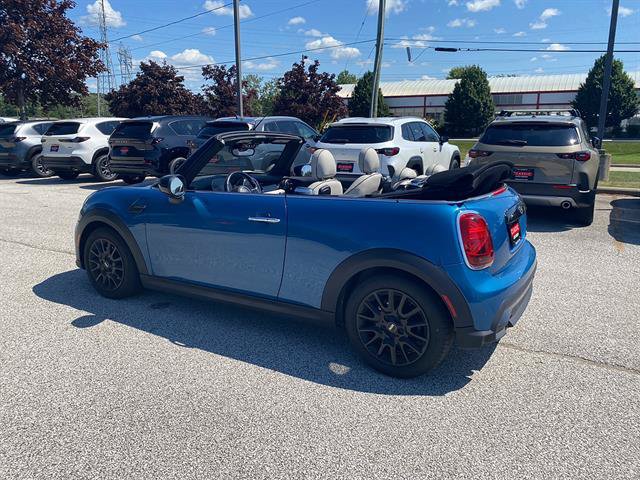 Used 2023 MINI Cooper Convertible w/ Signature Upholstery Package FWD image 2