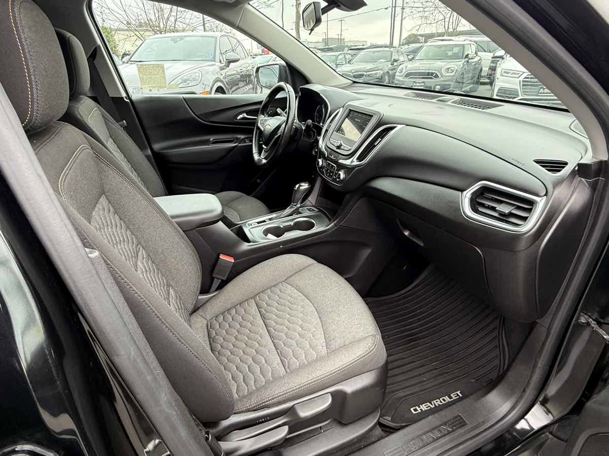 Used 2019 Chevrolet Equinox LT image 11