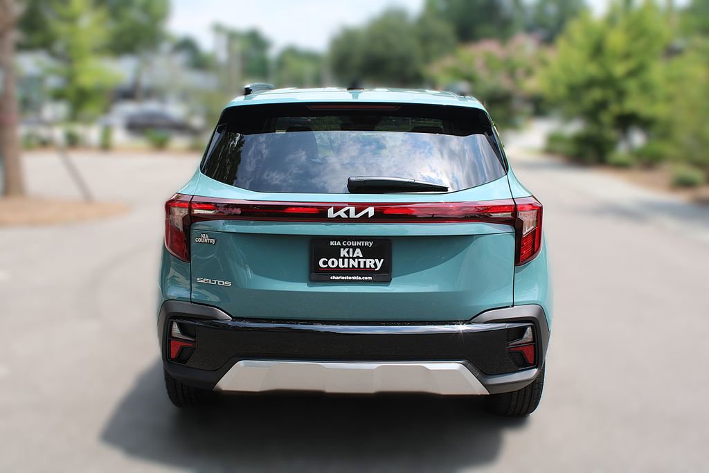 New 2026 Kia Seltos EX FWD image 9
