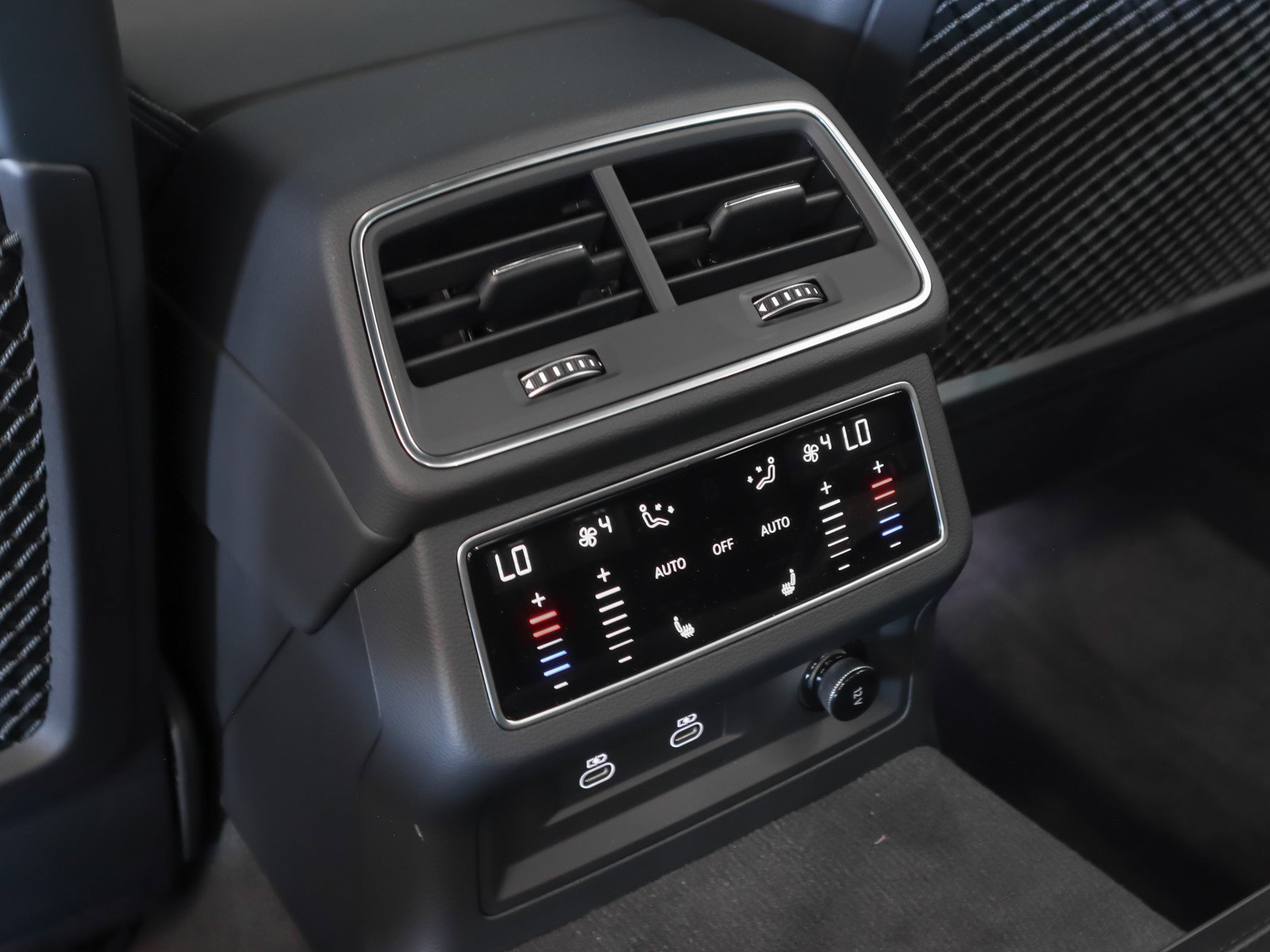 New 2025 Audi A6 3.0T Prestige image 24