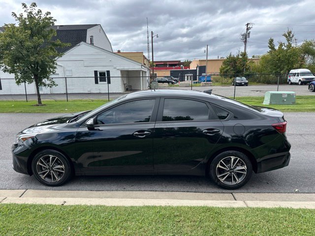 Certified 2024 Kia Forte LXS FWD image 27