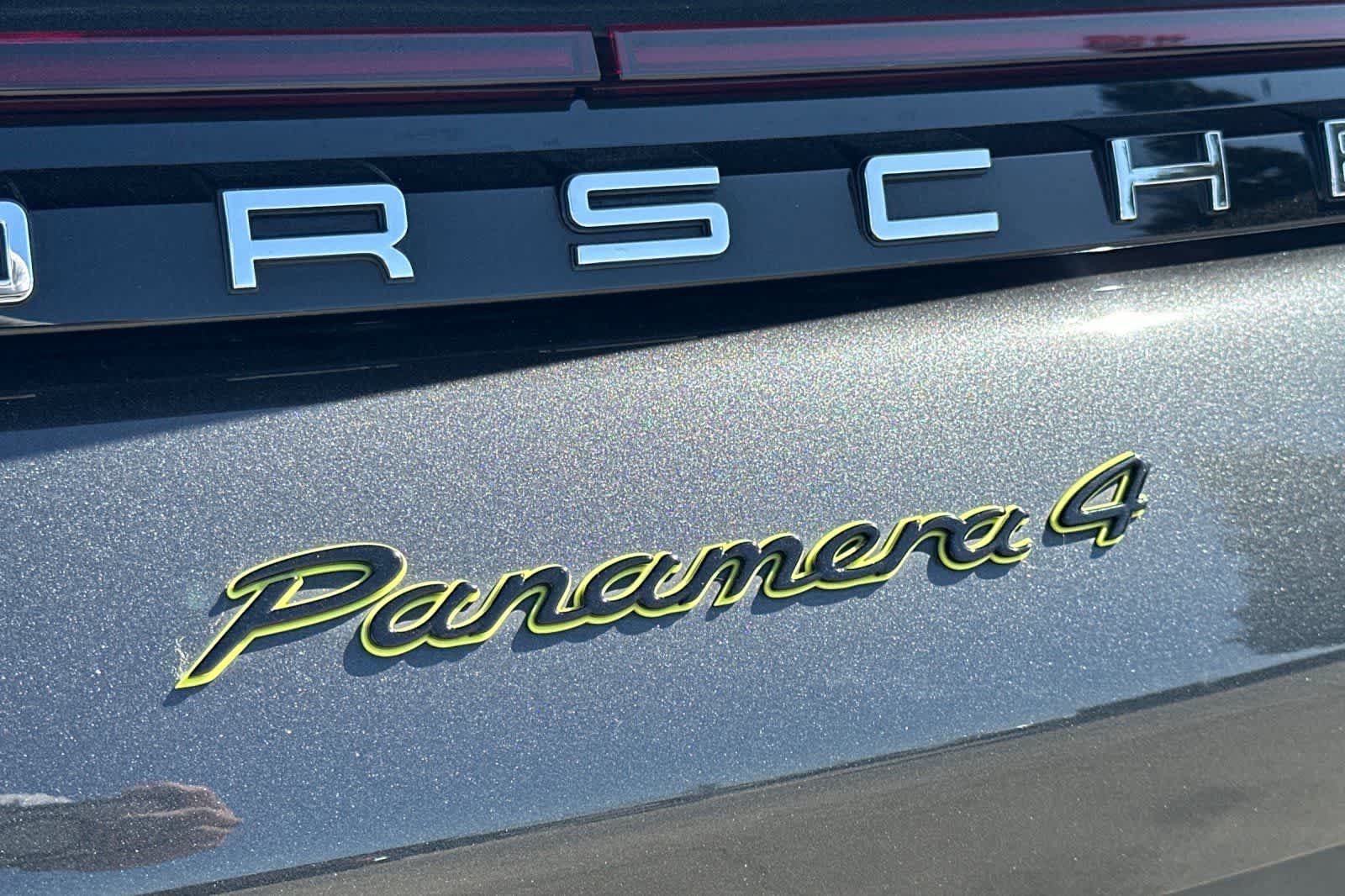 Used 2018 Porsche Panamera 4 AWD/4WD image 13